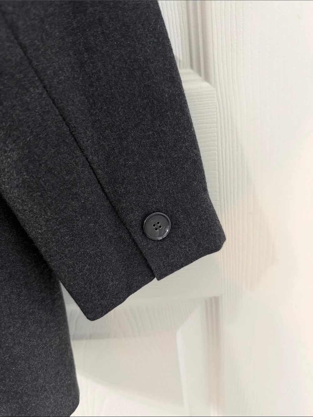 Jones New York Dark Charcoal Shawl-Collar Women’s Long Blazer Size 8.